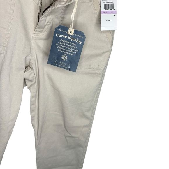 NWT Democracy Women's Pants 6 "Ab" Solution High Rise Utility Khaki - Picture 2 of 8
